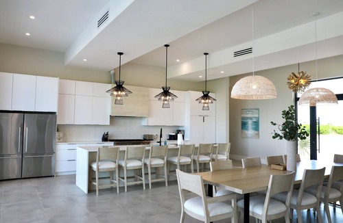 Rokers Point Villa | Coral Cove Villa - New Large 7 Bedroom Modern Luxury Villa + Concierge