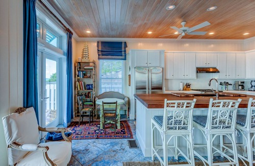 Hope Town Villa | Coral Reef House: Your Beachfront Oasis in Hope Town