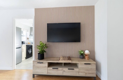 Montpellier Apartment | Cosy 2-Bed Apartment in Tivoli