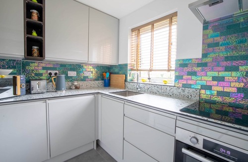 Aylesbury Apartment | Cosy 2 bed apartment 5 min walk to town centre