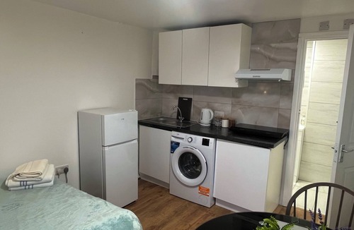 Cambridge Apartment | Cosy Cambridge Studio by Miller Residence - Walk to Addenbrookes, Near Centre