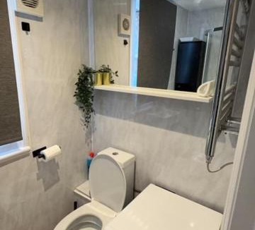 Frognal and Fitzjohns Apartment | Cosy central studio close to local attractions