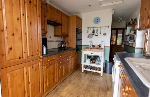 Ludwel House | Cosy cottage with views over the Shropshire hills - Pass the Keys