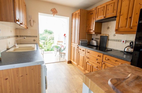 Ludwel House | Cosy cottage with views over the Shropshire hills - Pass the Keys