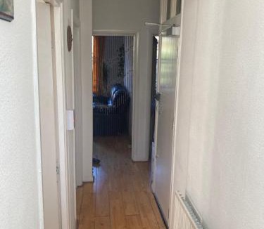 Stroud Green House | Cosy Double Room - Green & Peaceful Road - Women Only
