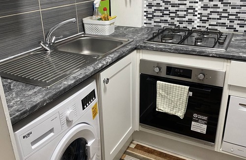 Sudbury Apartment | Cosy family friendly two bedroom apartment.