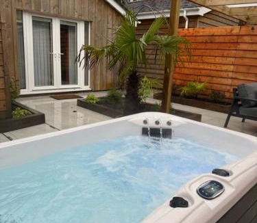 Wimborne Saint Giles House | Couples Spring Break With Alpacas & Private Hot Tub in the Quaint Dorset Countryside with BBQ