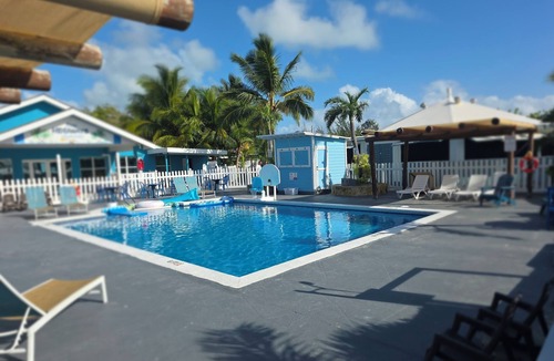 George Town Villa | Cozy 1-bedroom villa steps from the water in beautiful Exuma.
