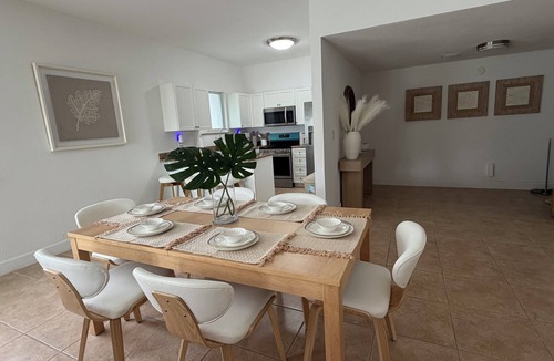 Alice Town Condo | Cozy 2-Bedroom Condo in Bimini Bay, Walk to Beach & Pool