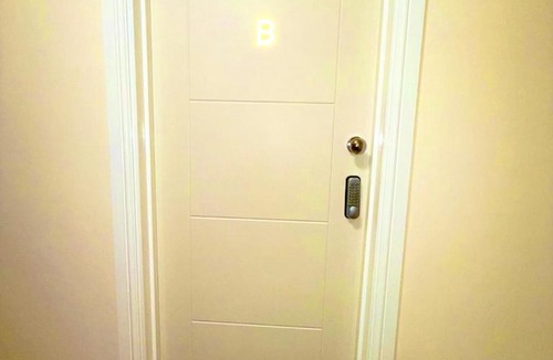 Ponders End Apartment | Cozy twin bed Studio- North London- free parking