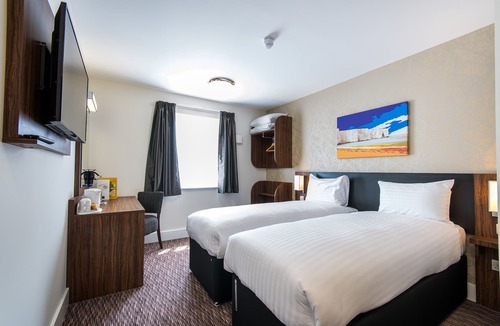 Wychbold Hotel | Crown, Droitwich by Marston's Inns