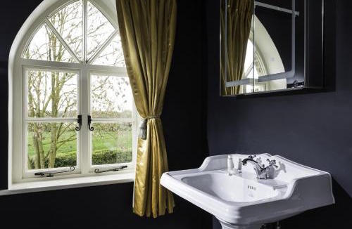 Pattiswick House | Crows Hall