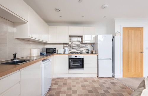 Newquay City Centre Apartment | Crysawna, Newquay, close to the beach & amenities