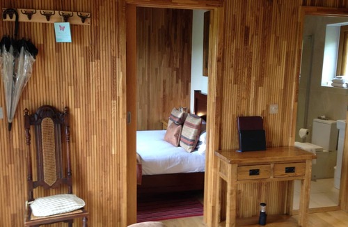 Ewelme Apartment | Deluxe Lodge Dingle Dell lodge at The Chilterns View
