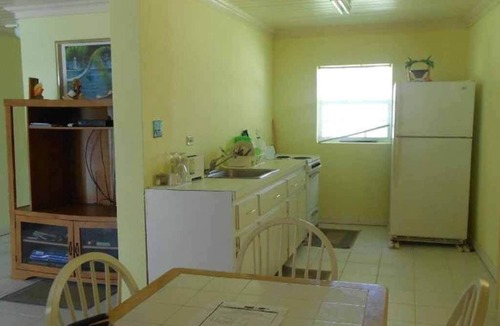 Rolle Town Apartment | Deluxe Queen Studio, Nathan's Lodge, Andros Resort