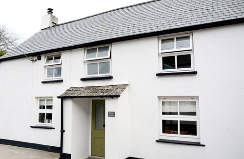 Kilkhampton Cottage | Detached Character Cottage, Family Friendly With Play Facilities Outside.