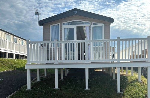 Exmouth Cottage | Devon Cliffs Holiday Park - Tw89