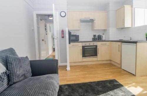 Paignton Apartment | Devon Seaside Apartment