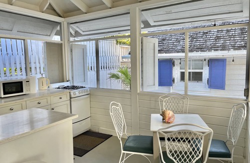 Downtown Nassau Villa | Downtown Nassau Oasis Unit 3