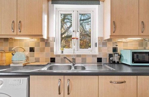 Raunds Apartment | Duplex-2 Bedroom Maisonette-Apartment-Ensuite