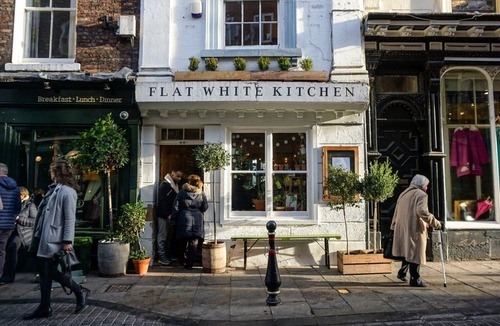 Durham House | Durham Retreat 15 minutes walk from Durham City center.
