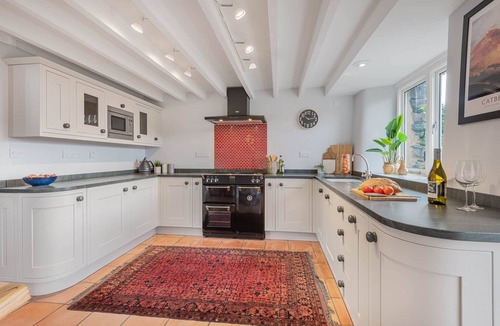 Ambleside House | Dwarf Hall - Stylish Home in central Ambleside
