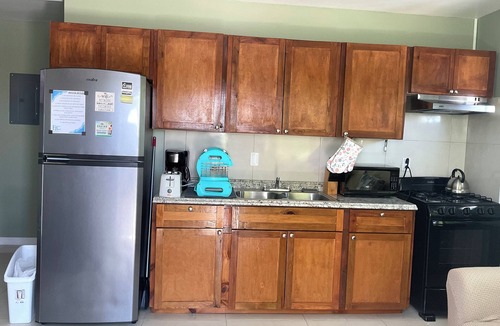 Jimmy Hill Apartment | E.B.Rentals Unit#1 - Central location 5 minutes from Airport 2 bedroom, 1bath