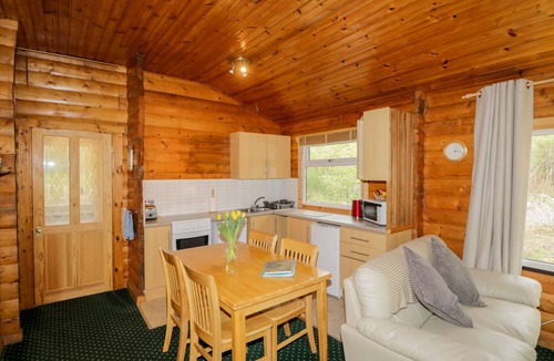 Marybank Cottage | Eagle Lodge