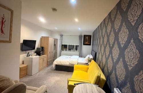 Northampton Hotel | Eastern Bridge Rooms