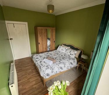 Edinburgh House | Edinburgh Central Flat