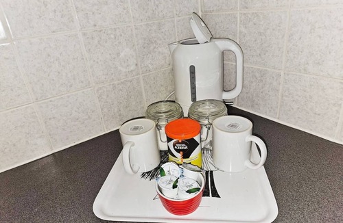 Montpellier House | Edward Street House Central Location Sleeps 5, Cheltenham