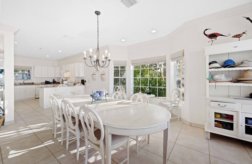 George Town House | Elegant 3-Bedroom Villa with Gazebo, Deck & Breathtaking Elizabeth Harbor Views!