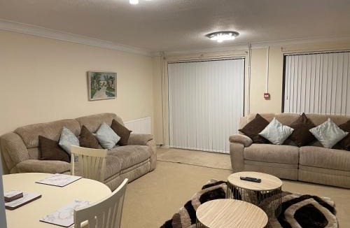 Luton House | Elegant Devon