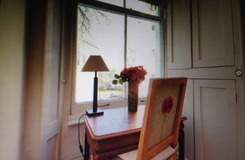 Bayswater Apartment | Elegant, spacious 2 bed Hyde Park flat, near Paddington, Bond St, Notting Hill.