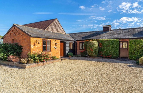 Mangotsfield House | Elm End Cottage - Farm Retreat - Nr Broadway