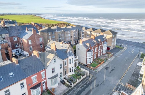 Saltburn-by-the-Sea House | Emerald Luxury Beach House