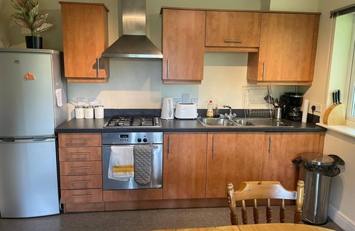 Hatfield Apartment | ENTIRE 2BED APARTMENT HATFIELD 5 MINUTES FROM THE STATION