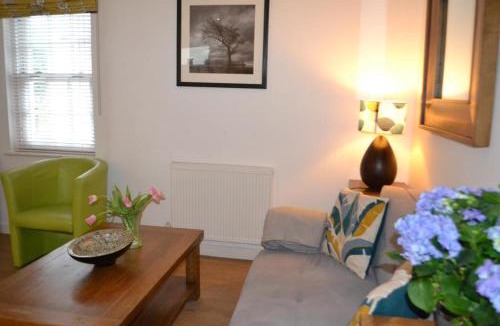 Montpellier Apartment | Entire apartments in the heart of the Suffolks - GL50 Apartments