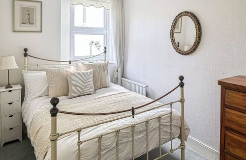 Babbacombe Cottage | Escape to our charming two-bed holiday home in Babbacombe, Torquay.