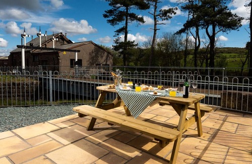 Ravenglass House | Esk Pullman Carriage
