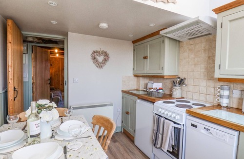 Ugthorpe Cottage | ESME'S COTTAGE, pet friendly, character holiday cottage in Whitby
