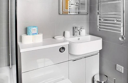 Eton Apartment | Eton, Windsor - 1 Bedroom First Floor Apartment - Parking