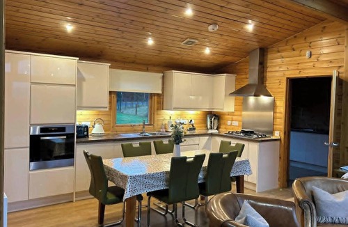 Murthly Cabin | Exceptional lodge in private woodland with luxury steam room