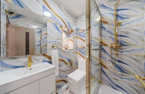 Mayfair Apartment | Exclusive 2-Bedroom Retreat in Iconic Mayfair H8