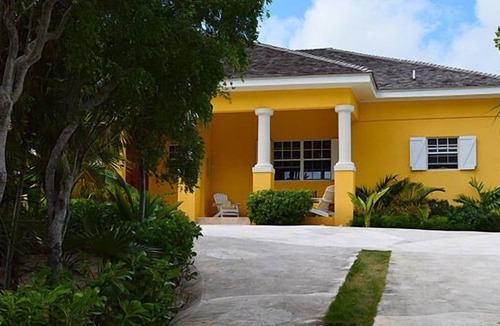 Savannah Sound Villa | Exclusive Windermere Island, Pool, Beach, Tennis, Whatavue, Eleuthera