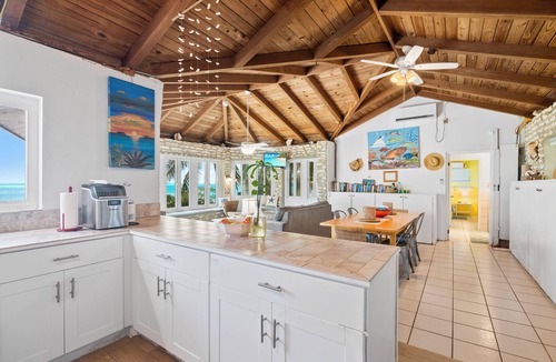 Tar Bay House | Exuma Ocean Front Beach House-Private Beach-Close to Airport-ParadisePoint