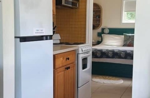 George Town Villa | Exuma Oceanfront-Steps to the beach-Side Quest