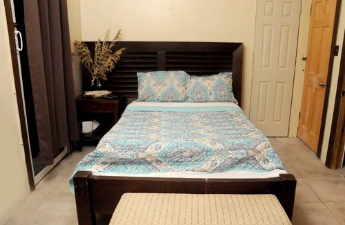 Farmer's Hill Apartment | Exuma Sandy Beaches villa car n pool.2 min 2 the beach