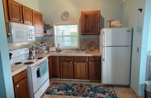 George Town Cottage | Exuma Sol - Stunning Views from this Oceanfront Beach Cottage