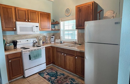 George Town Cottage | Exuma Sol - Stunning Views from this Oceanfront Beach Cottage